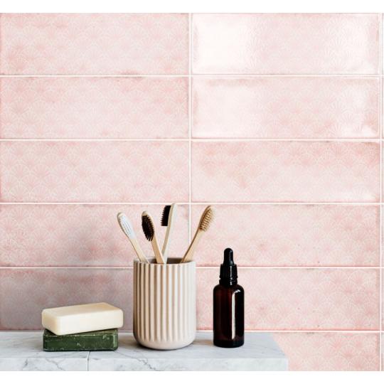 ruzova vzorovana vidiecka mediteranska metro pozdlzna dlazdica na stenu, kuchyna, kupelna, vidiek, vlnita, rustikalna, elegantna.jpg